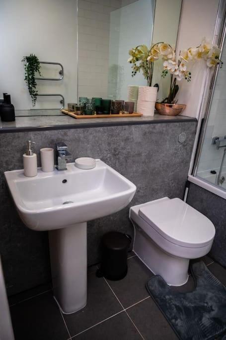 2 Bed Apt In Leeds City Centre 외부 사진